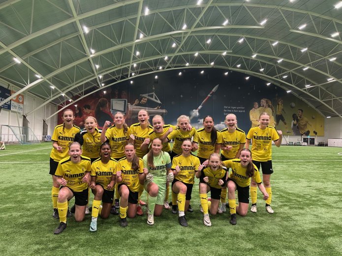 Ni lag er klare for Sandarcupen!